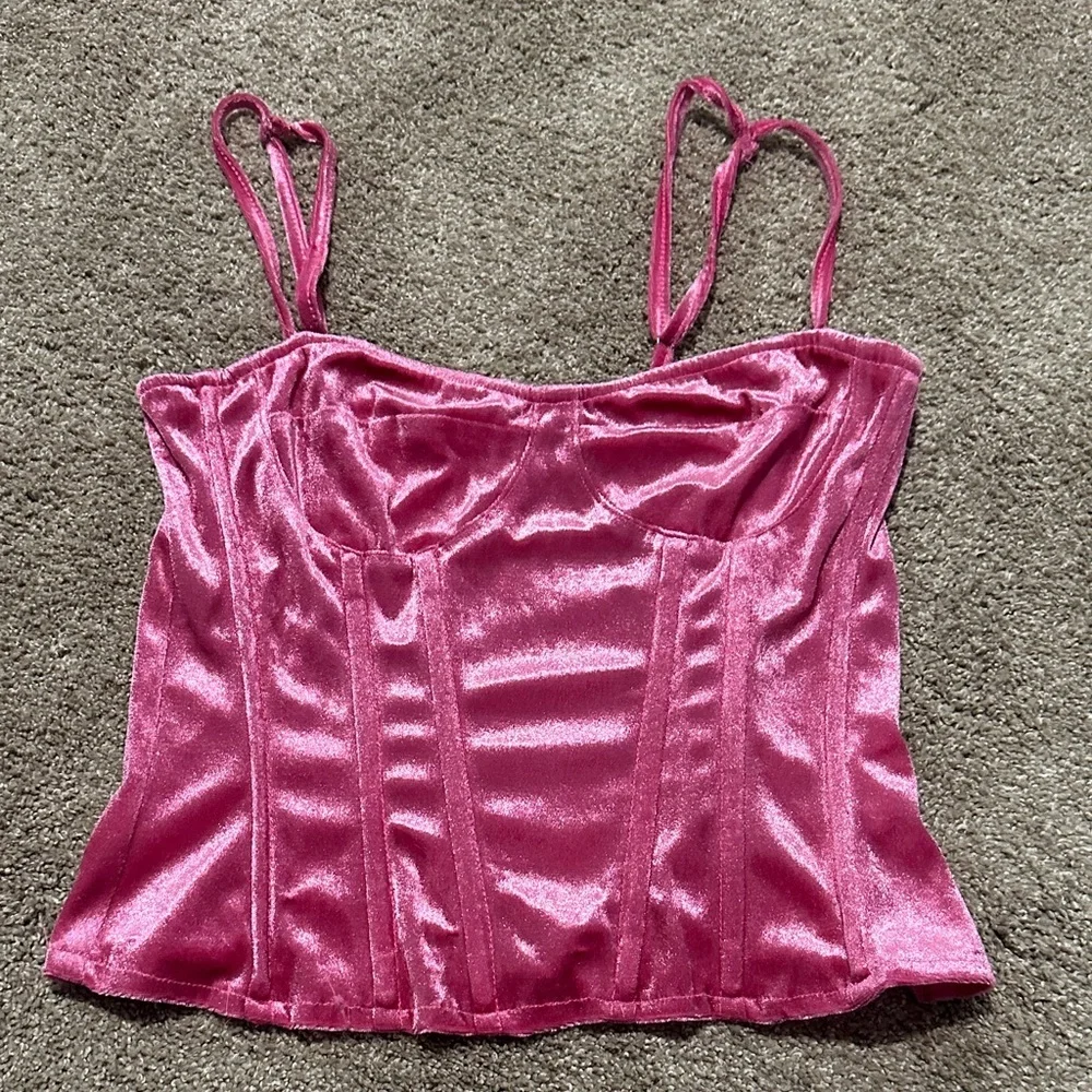 PrettyLittleThing Fuchsia Satin Camisole - Picture 1 of 4